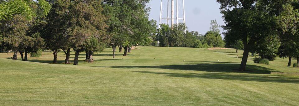 Red Barn Golf Course - photo 4