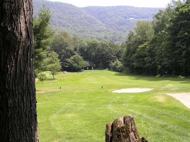 North Adams Country Club - photo 2