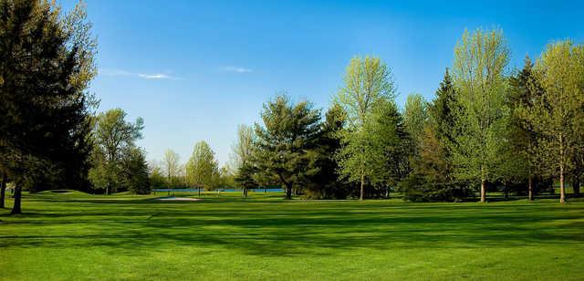 Waabooz Run Golf Course - photo 2