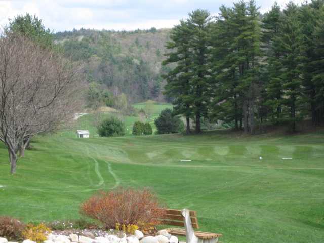 Lake St. Catherine Countr - photo 3