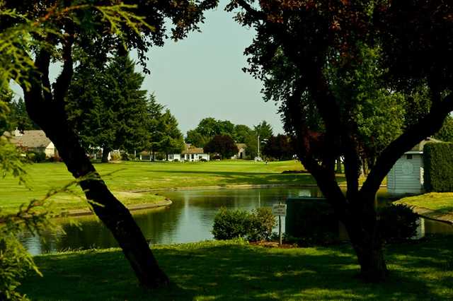 Fairway Village Golf & Country Club - photo 3