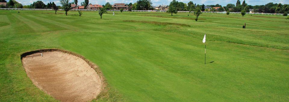 Sandown Park Golf Club (Masters) - photo 3