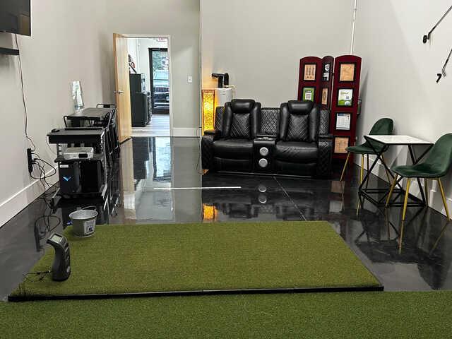 910 Golf Simulator and Lounge - photo 2
