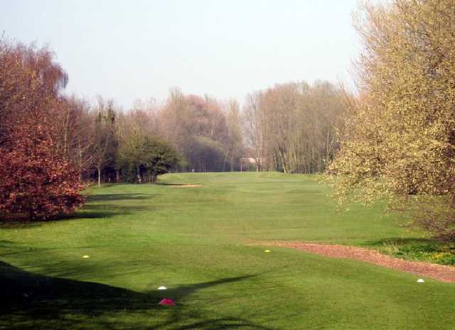 Springhead Park Golf Course - photo 4