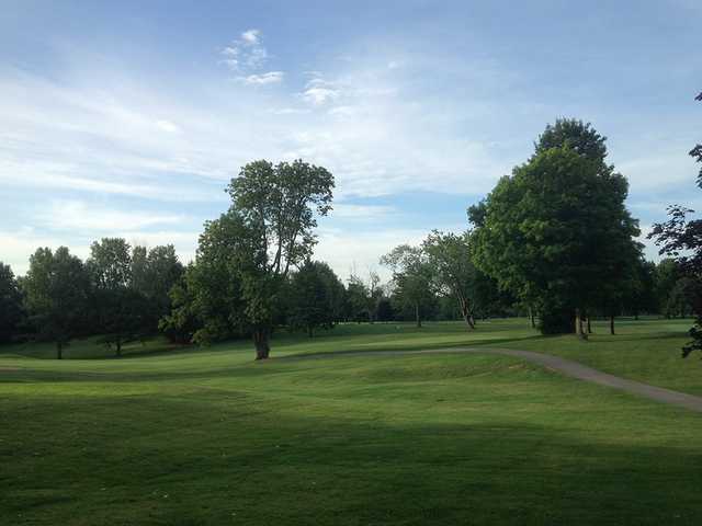 Hillcrest Country Club - photo 3