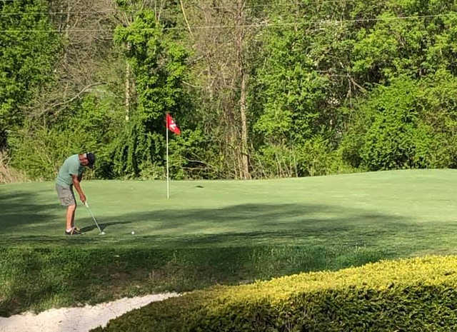 Middlesboro Country Club - photo 3