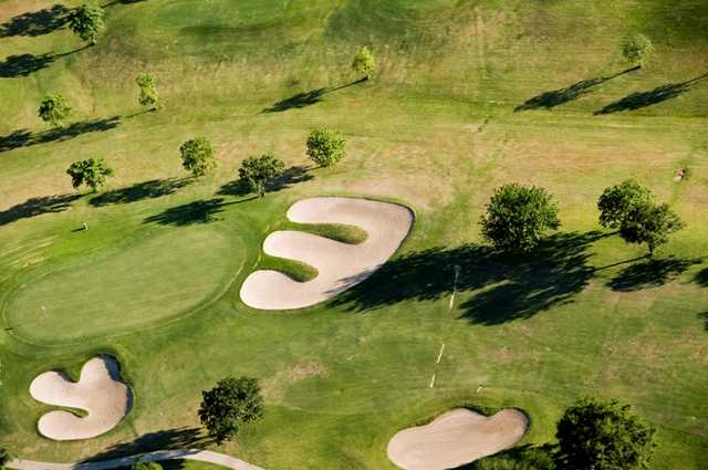 Victoria Country Club - photo 3