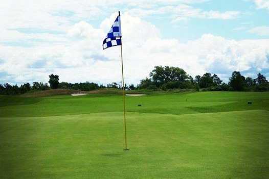 Charlevoix Country Club - photo 4