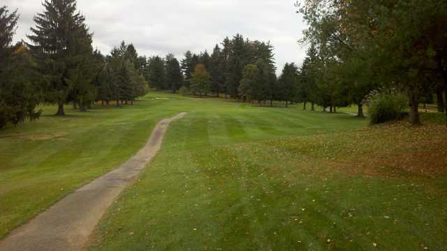 Greene County Country Club - photo 4