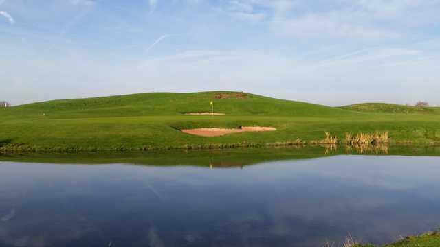 The Manor 9 Hole Golf Course - photo 4
