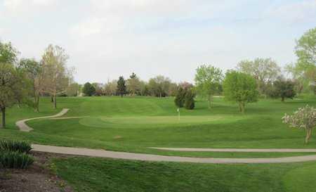 Pekin Country Club - photo 4