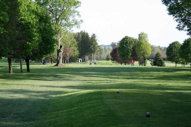 Walkerton Golf & Curling Club - photo 2
