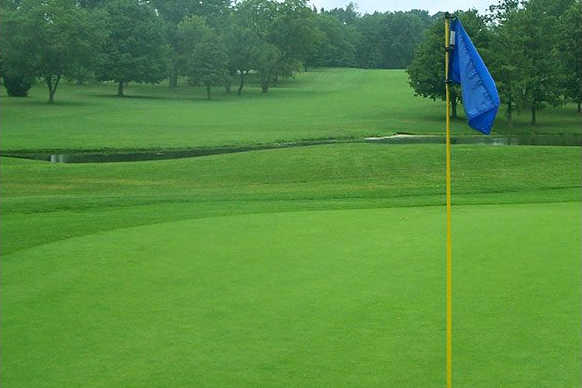 Elbel Park Golf Course - photo 2