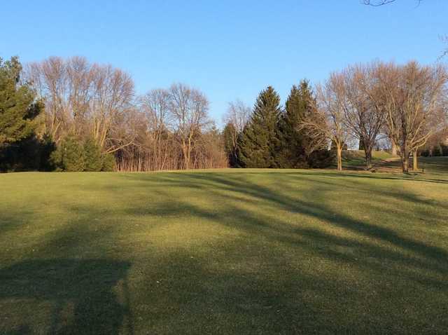 Sun Prairie Golf Course - photo 3