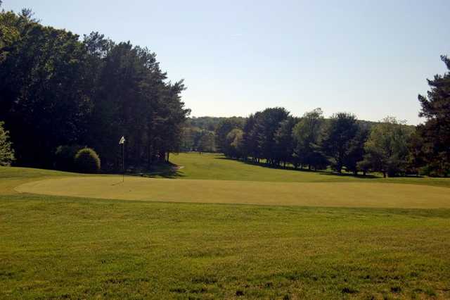 Manchester Country Club - photo 3