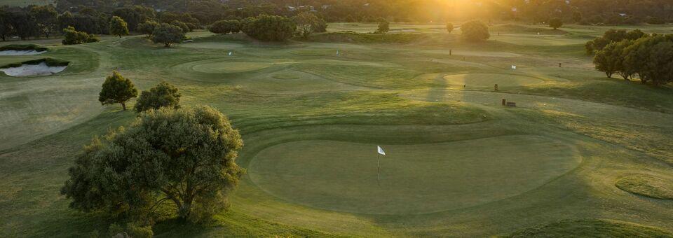 Red Rocks 9 Hole Pitch and Putt Course - photo 3