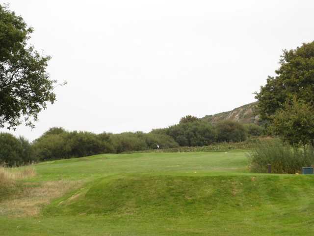 Maesdu Golf Club - photo 3