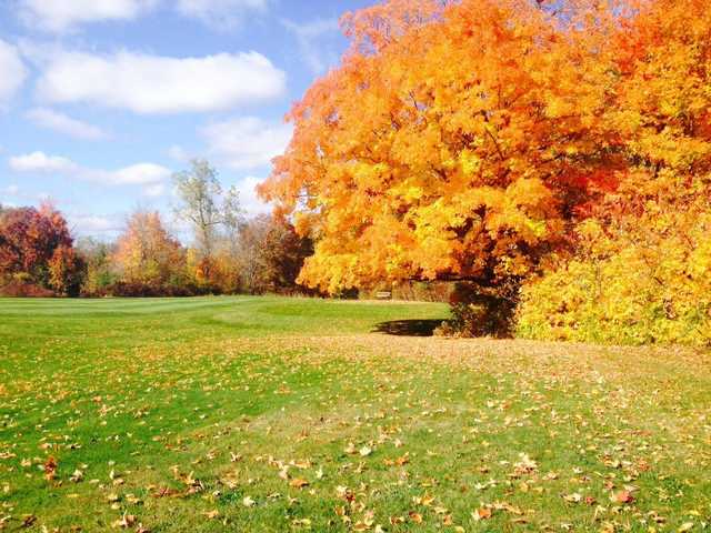 Marysville Golf Course - photo 2
