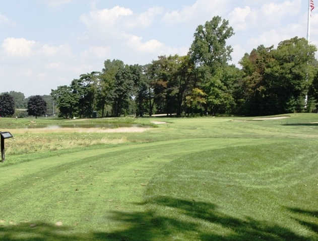 Mack Mayfield Municipal Golf Course - photo 2