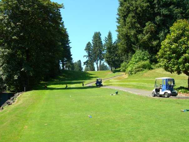 Olympia Country & Golf Club - photo 3