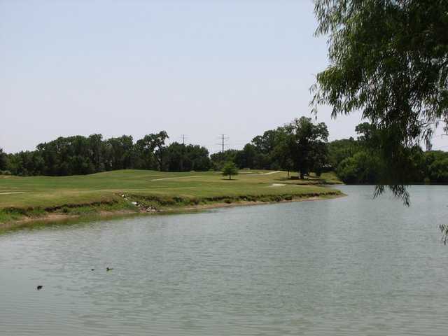 Irving Golf Club - photo 4