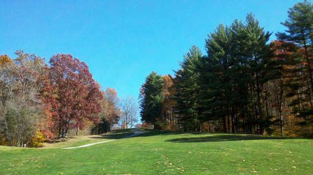 Pine Woods Golf Course - photo 3