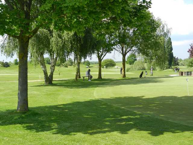 Golf Bluegreen Saint Quentin - Compact