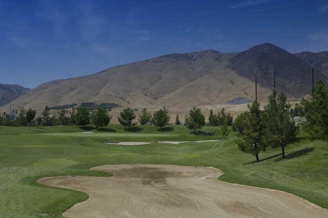 Yucaipa Valley Golf Course - photo 1