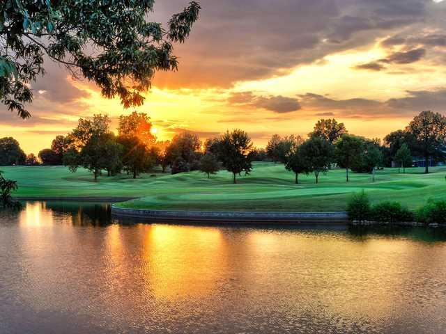 Country Club of Missouri - photo 2