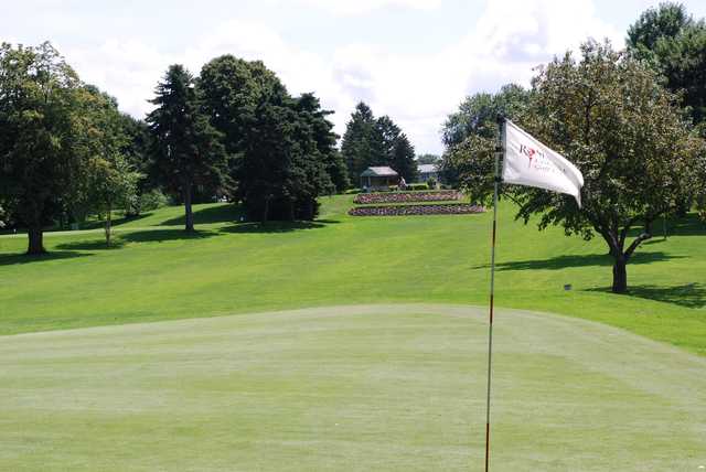 Roseville-Cedarholm Golf Club - photo 2