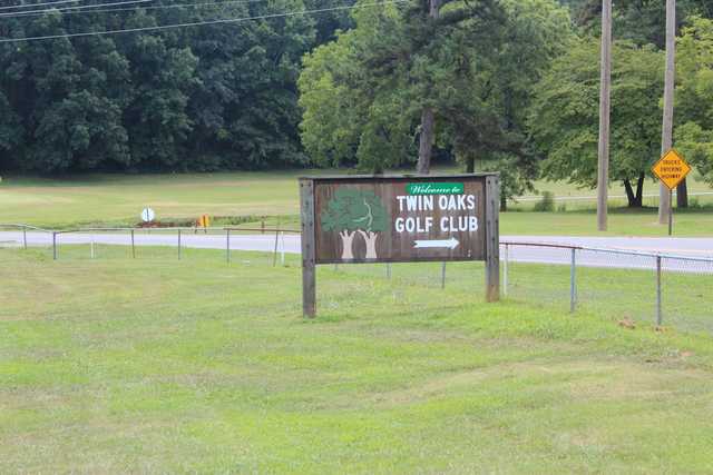 Twin Oaks Golf Club - photo 2