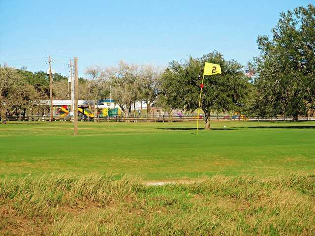 Cuero Park Municipal Golf Course - photo 3