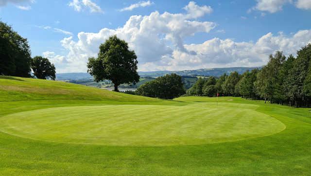 Woodlake Park Golf & Country Club
