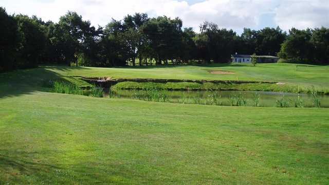 Scarcroft Golf Club - photo 2