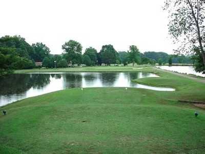 Lake Winds Golf Course - photo 3