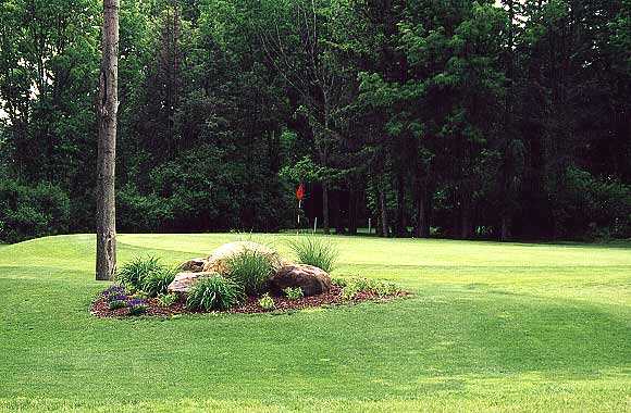 Emerald Woods Golf Course - photo 2