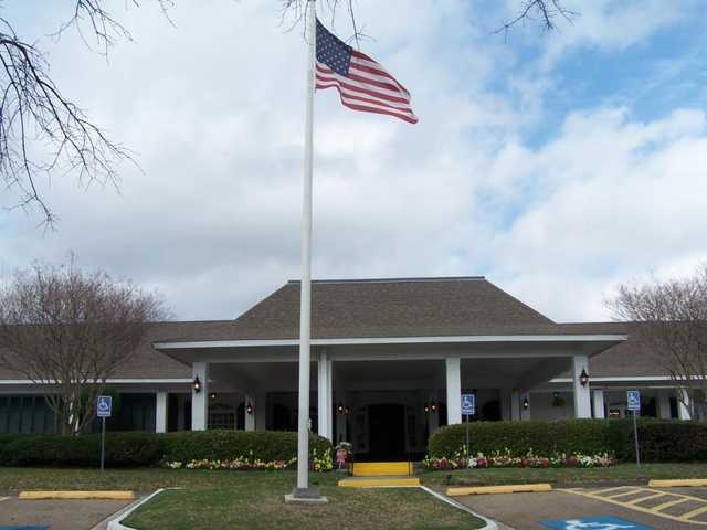 Oakbourne Country Club - photo 2