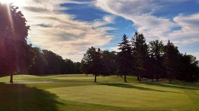 Tyandaga Golf Course - photo 2