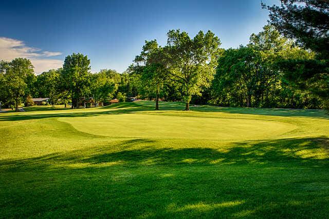 Four Seasons Country Club - photo 3