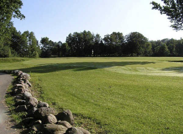 Ledge Meadows Golf Course - photo 3