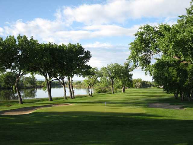 Meadow Lark Country Club
