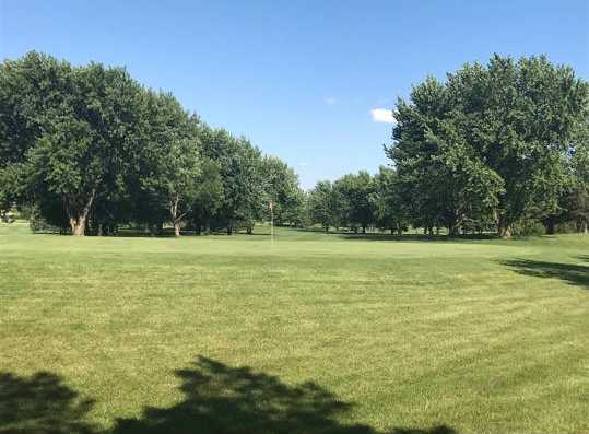 Lake Creek Country Club - photo 2