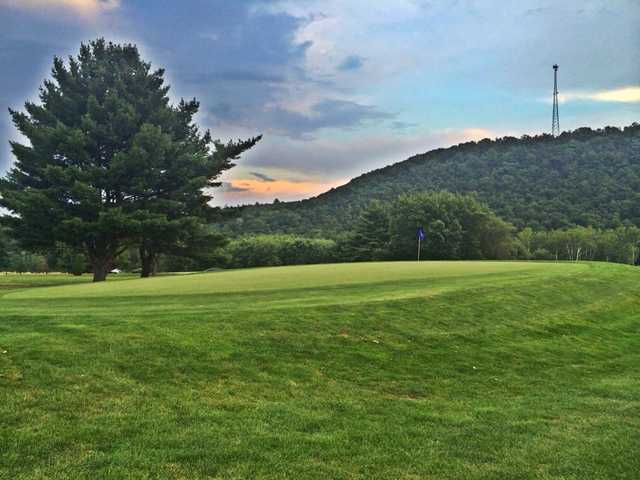 Down River Golf Club - photo 3