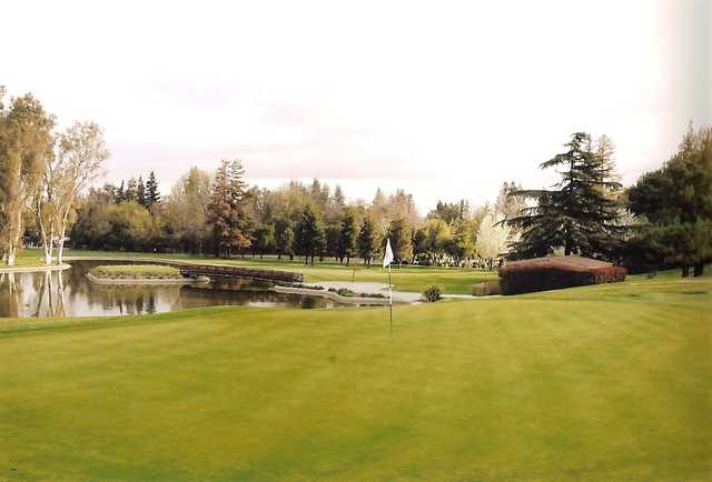 Stockton Golf & Country Club - photo 3