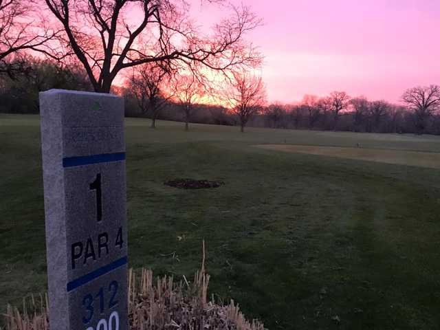 Chick Evans Golf Course - photo 3