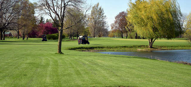 Willow Pond Golf Club - photo 2