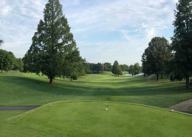 Western Hills Country Club - photo 3
