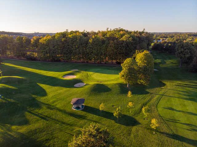 Richmond Hill Golf Club - photo 2