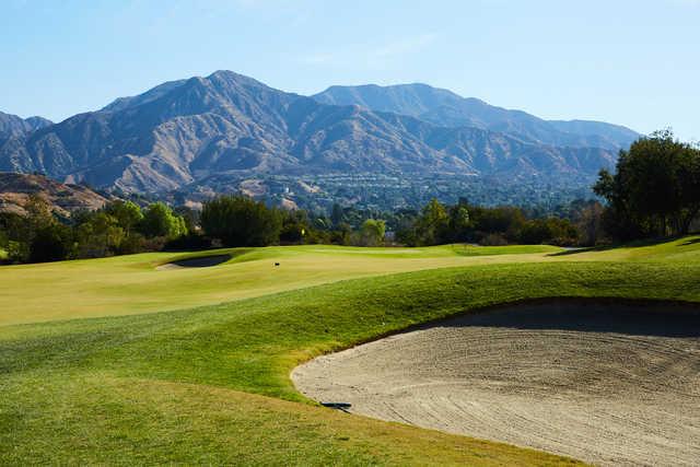 Angeles National Golf Club - photo 4