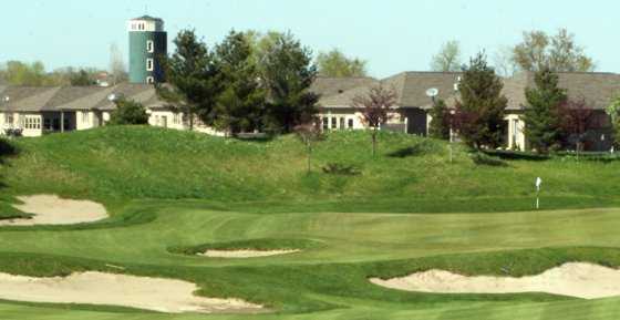 White Hawk Country Club - photo 4